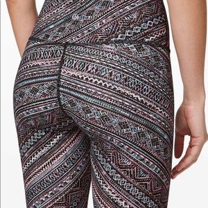 Lululemon Wunder Under High Rise Tight 28" Size 2